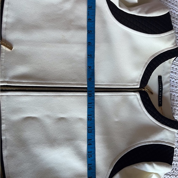 Jacket - Picture 6 of 7